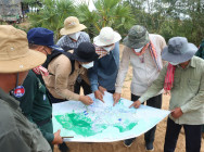 ក្រុមការងារ ខេត្តកំពង់ធំ ចុះត្រួតពិនិត្យស្ថានភាព ដីនៅតំបន់៣ និងមានវិធានការ ទប់ស្កាត់បង្ក្រាប ការកាប់ព្រៃលិចទឹក ទន្រ្ទានដី បឹងទន្លេសាប