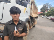 ជៀសឲ្យឆ្ងាយពីគ្រឿងញៀន បុរស់ម្នាក់ បើកបរក្រោម ឥទ្ធិពលគ្រឿងញៀន  ត្រូវសមត្ថកិច្ច ឃាត់ខ្លួន