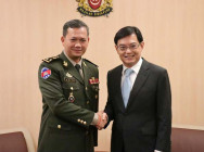 សម្តេចតេជោ បង្ហោះរូបភាព ឯកឧត្តម ហ៊ុន ម៉ាណែត ទស្សនកិច្ចនៅចិន ជប៉ុន សិង្ហបុរី ថៃ ប្រុយណេ និងចុងក្រោយថ្មីៗនេះ នៅវៀតណាម ជូនអ្នក វិភាគខ្លះ ដើម្បីបង្កើនចំណេះដឹង