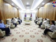 ឯកឧត្តម ខៀវ កាញារីទ្ធ និងលោកជំទាវ អញ្ជើញជួប ពិភាក្សាការងារជាមួយ ឯកឧត្តមអភិបាល ខេត្តត្បូងឃ្មុំ