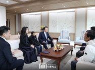 កុមារាខ្មែរ ដែលមានបញ្ហាបេះដូង បានចូលជួប ប្រធានាធិបតីកូរ៉េខាងត្បូង ក្រោយការព្យាបាលជោគជ័យ