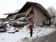 ក្នុងគ្រោះរញ្ជួយដីដ៏ធំ នៅតួកគី និងស៊ីរី មានចំនួនអ្នកស្លាប់ កើនដល់លើស ១៥,០០០នាក់