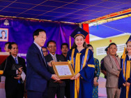 យុវជន ត្រូវចេះប្តូរផ្នត់គំនិត ពីធ្វើការឱ្យគេ ទៅជាថៅកែរបស់គេវិញម្តង ទើបជីវភាពល្អប្រសើរ