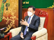 អ្នកនាំពាក្យក្រសួងព័ត៌មាន ឆ្លើយតប០៣ចំណុច ទៅកាន់ អ្នកយកព័ត៌មាន វិទ្យុសម្លេងសហរដ្ឋអាមេរិក (VOA)  ពាក់ព័ន្ធនឹង សារៈសំខាន់នៃ សារព័ត៌មានឯករាជ្យ ក្នុងដំណើរការបោះឆ្នោត