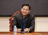 មន្ត្រីជាន់ខ្ពស់ក្រសួងព័ត៌មាន ៖ អតីតបុគ្គលិក VOD ចំនួន ២៨នាក់ បានដាក់ពាក្យចូលបម្រើក្របខណ្ឌរដ្ឋ បន្ទាប់ពីថ្ងៃ និងម៉ោងឱសានវាទ បានមកដល់