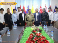 ឯកឧត្តម ខេង សៅវិបុត្ត បានអញ្ជេីញទទួលជួបសំណេះសំណាល ពិភាក្សាការងារ និងថ្លែងអំណរគុណ ចំពោះ ឯកឧត្តម អ៉ិត ដារ៉ា ទីប្រឹក្សាសម្តេចក្រឡាហោម និងសប្បុរសជនថៃ ដឹកនាំដោយ DR. CHARLERM PHON