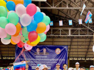 ឯកឧត្តម ឡាំ ជា អញ្ជើញដឹកនាំ សមាជិក គណបក្សប្រជាជនកម្ពុជា ជាង៣០០០នាក់ ហែក្បួនបិទយុទ្ធនាការ ឃោសនារកសំឡេងឆ្នោត ទ្រង់ទ្រាយធំ នៅស្រុកគាស់ក្រឡ ខេត្តបាត់ដំបង