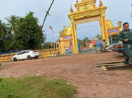 សមត្ថកិច្ចនៃ ស្នងការនគបាល ខេត្តកំពង់ឆ្នាំង ឃាត់ខ្លួន ជនសង្ស័យជាឃាតករដៃដល់ កាប់សម្លាប់យុវជនម្នាក់ ត្រឡប់មកពីមើលល្ខោន បានហើយ