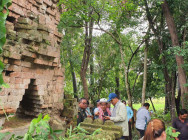 ឈ្មោះស្រុកប្រាសាទបល្ល័ង  និងអបិជំនឿ