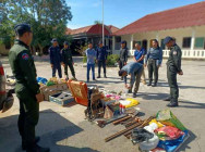 ជនជាតិវៀតណាម៤នាក់ ខួងយករ៉ែ ដោយគ្មានច្បាប់អនុញ្ញាតិ ត្រូវបាន អាវុធហត្ថខេត្តឃាត់ខ្លួន បញ្ជូនទៅតុលាការ