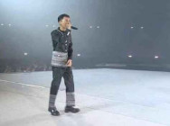 លោក វណ្ណដា កំពូលតារារ៉េបកម្ពុជា បង្ហាញខ្លួន លើឆាកនៃ កម្មវិធីបិទ កីឡាអូឡាំពិករដូវក្តៅ ក្រុងប៉ារីស ឆ្នាំ២០២៤