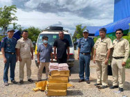 រថយន្ត១គ្រឿង លួចដឹកចុងស្លាបមាន់បង្កក ចំនួន២០០កេស ស្មើនឹង២.៤០០គីឡូក្រាម ត្រូវបានសមត្ថកិច្ចចំរុះបង្ក្រាប