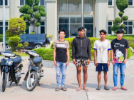 ក្មេងទំនើង០៩នាក់ ត្រូវបានអាវុធហត្ថរាជធានីភ្នំពេញឃាត់ខ្លួន បញ្ជូនទៅតុលាការ និងកោសក់អោយហាត់កីឡា