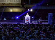 កាន់តែធ្ងន់ធ្ងរ បាតុករថៃ ព្រមានពង្រីកបាតុកម្ម កាន់តែធំ បើនាយករដ្ឋមន្ត្រី មិនព្រមចុះចេញពីតំណែង