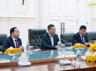 សម្តេចធិបតី នាយករដ្ឋមន្ត្រី ទទួលជួបស្វាគមន៍ ព្រះតេជគុណ ស៊ុច នៅវិមានសន្តិភាព