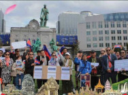 ពលរដ្ឋខ្មែរនៅក្រៅប្រទេស បន្ដជួបជុំគ្នា សម្ដែងមតិ ក្នុងស្មារតី សាមគ្គីគ្នាជាធ្លុងមួយ ជាមួយពលរដ្ឋក្នុងស្រុក ដើម្បីបង្ហាញ មនសិការស្នេហាជាតិ មាតុភូមិ