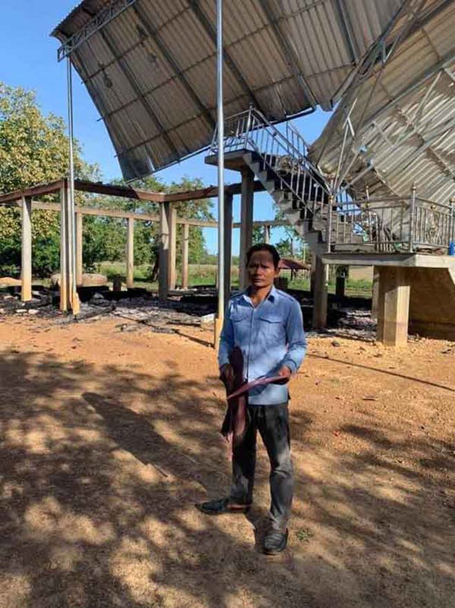 សួមប្រយត្ន័ ដុតទៀនបំភ្លឺ ដើម្បីរៀន រហូតដេកលក់ ទៀនឆាបឆេះពូក បណ្តាលអោយឆេះ ផ្ទះអស់១ខ្នង