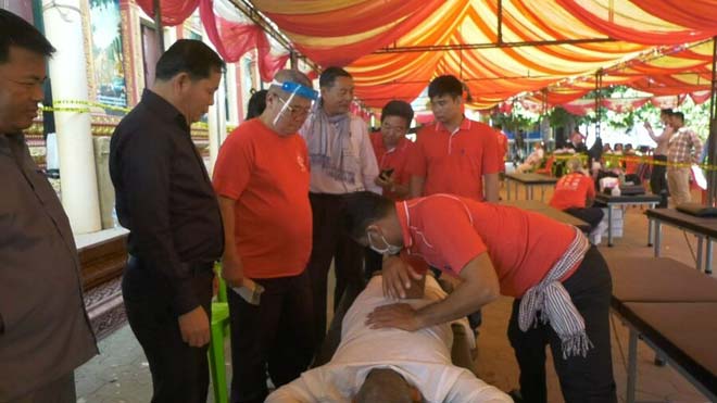 រាជរ​ដ្ឋា​​ភិ​បាល​ ​សម្រេ​ច​កា​ត់​ឆ្វៀ​ល​ ​ ​ឃុំ​កំ​ព​ង់​​ភ្លុ​ក​ ​ស្រុ​​ក​ប្រា​សា​ទ​បា​​គ​ង​ ​ចេ​ញ​​ពី​តំ​ប​ន់​៣​ ​​នៃ​ដែ​ន​បឹ​ង​ទ​​ន្លេ​សា​ប