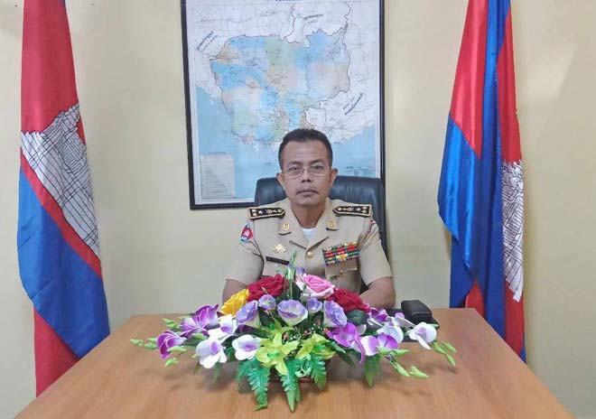 ព្រះ​មហា​ក្ស​ត្រ នៃ​​ព្រះ​រា​ជា​ណា​ច​ក្រ​ក​ម្ពុ​ជា​ ​​ ​ទ្រ​ង់​ស​ព្វ​ព្រះ​​រា​ជ​ឬ​ទ័យ ប្រោ​ស​​ព្រះរា​​ជ​ទា​ន​ ​ ​គ្រឿ​ង​ឥ​ស្ស​រិ​យ​យ​ស​​ជា​តូ​បកា​រ​ ដ​ល់​​ឯ​ក​ឧ​ត្ត​ម​ ​ ​សួ​ន ​ ​គឹ​ម​ស៊ា​ន់​