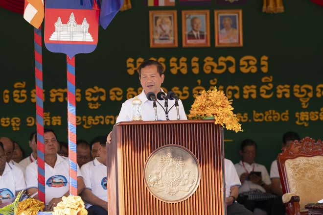សម្តេច​ធិ​បតី​ ​ហ៊ុ​ន​ ​​ម៉ា​ណែ​ត​ ​​នា​យ​ក​រ​ដ្ឋ​ម​​ន្ត្រី​ ​នៃ​ព្រះ​រា​ជា​ណា​ច​​ក្រ​ក​ម្ពុ​ជា ​លើ​ក​ឡើ​ង​ថា ​កា​រ​ដ្ឋា​នសា​ង​ស​ង់ ព្រែ​ក​ជី​ក​​ហ្វូ​ណ​​ន​តេ​ជោ​ ​យ​ក​​លំនាំ​​តាម​ ច​ក្ខុ​​វិ​ស័​​យ​រ​ប​ស់​បុ​ព្វ​បុ​រ​ស​  ​នា​សម័​​យ​អា​ណា​ច​ក្រ​ហ្វូ​ណ​ន​
