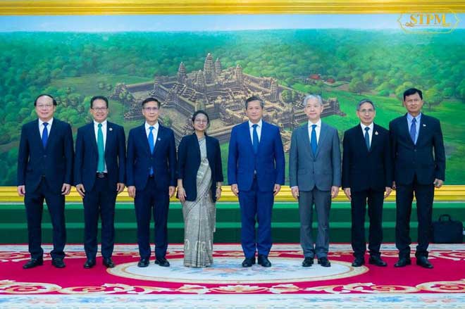 លោកXi Jinping បញ្ជាក់ពីការត្រួសត្រាយ និម្មបនកម្មថ្មី នៃការការពារអេកូឡូស៊ី និងការអភិវឌ្ឍ ប្រកបដោយគុណភាពខ្ពស់ នៅតំបន់ទន្លេលឿង តាមរយៈធ្វើកំណែទម្រង់ឱ្យស៊ីជម្រៅ គ្រប់ជ្រុងជ្រោយបន្ថែមទៀត