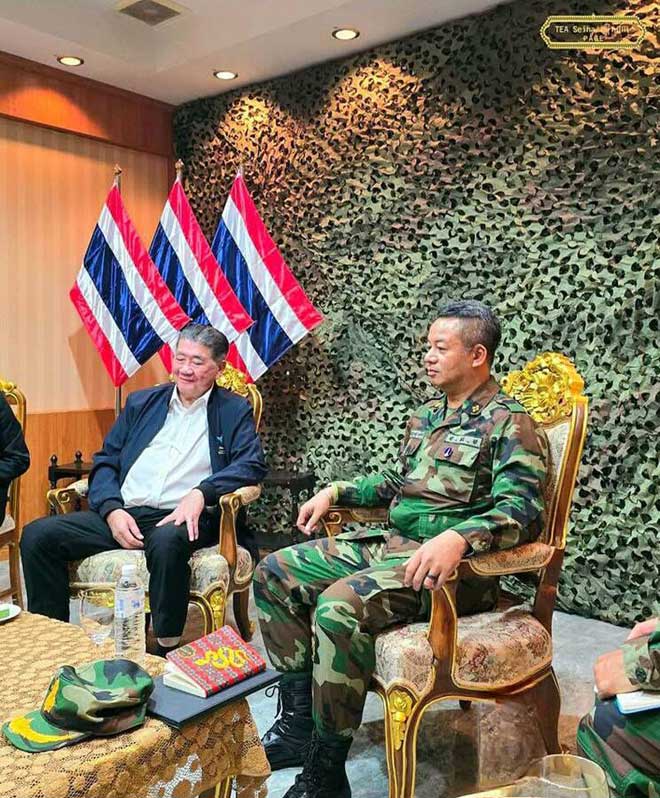 នាយ​ឧ​​​ត្ត​​​​ម​​​សេ​​​នី​​​​យ៍​​​ ​​ទៀ​​​ ​​​សី​​​ហា​​​ ​​​ប​​​​ដិ​​សេ​​​ធ​​​​សំ​​​​ណើ​​​រ​​​ប​​​​ស់​​​ភា​​​គី​​ថៃ​​​​ ​​​ដោ​​​យ​​​ប​​​​​ញ្ជា​​​ក់​​​​​​ពី​ ​​​ជំ​​​ហ​រ​​​​មិ​ន​​​អា​​​​​ច​​​ថ​​​យ​​​ពី​​​​ទី​តាំ​​​ង​​ឡើ​​​យ​​ ​​​ព្រោះ​ទី​តាំ​​​​​ង​​​​​​ស្ថិ​ត​​​ក្នុ​​​​​​ង​ ​ដែ​​​​​ន​​​​អ​​​ធិ​​​ប​​​តេ​​​យ្យ​​​​ភា​​​ព​​​រ​​​ប​​​ស់​​​ក​​​​​​ម្ពុ​​​ជា​​​ ​ដែ​​​​ល​​​​​បា​​​ន​​​​​ឈ​​​រ​​​​ជើ​​​​​ង​ជា​​​អ​​​​ចិ​​​ន្ត្រ​​​យ៍​​​ ​​​​តាំ​​​ង​​​ពី​​​ដើ​​​​ម​​​រៀ​​ង​​​ម​​​ក​​​​​​