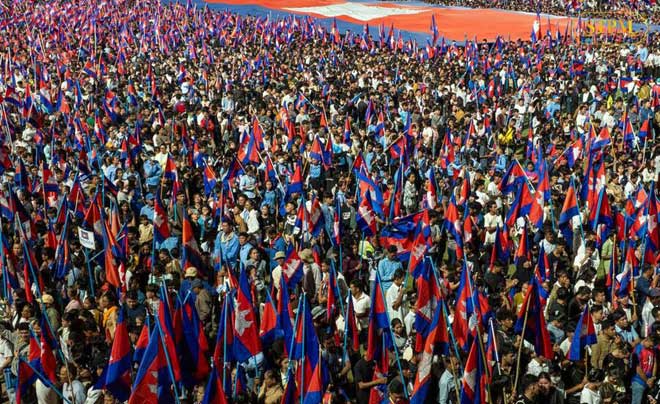 សម្តេច​ប​វរធិ​បតី​ ​៖​ ​ស​ម្លេ​ង​តែ​​មួយ​​​​ ​ទឹ​ក​ចិ​ត្ត​តែ​មួ​​យ​​​ ​ឆ​ន្ទ​:​​តែ​មួ​យ ម​ហា​សា​ម​គ្គី ​ផ្ត​ល់កម្លាំ​ង​ចិ​ត្ត ស​​ម្រា​ប់​រា​ជរ​​ដ្ឋា​ភិ​បា​ល​​​ ​ពិ​​សេ​ស​វី​រ​ក​​ង​ទ័​ព​ជួ​រមុខ