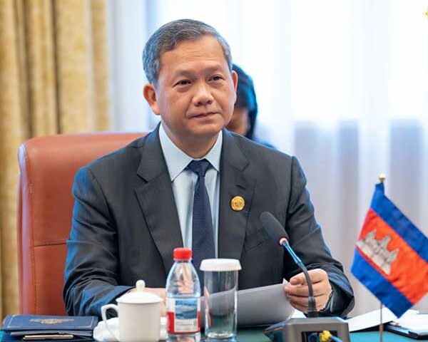 សម្តេចធិបតី បញ្ជាក់ដោយសង្ខេបដើម្បីឆ្លើយតបទៅនឹងការជជែកក្នុងបណ្តាញសង្គមថា ហេតុអ្វីរាជរដ្ឋាភិបាលស្ងាត់ម្ល៉េះ?